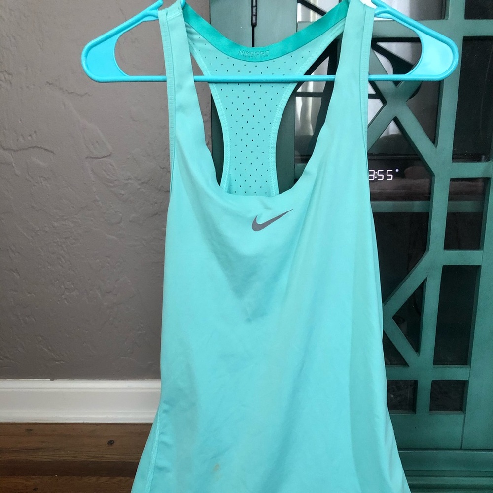 Nike Pro dri-fit fitted tank top